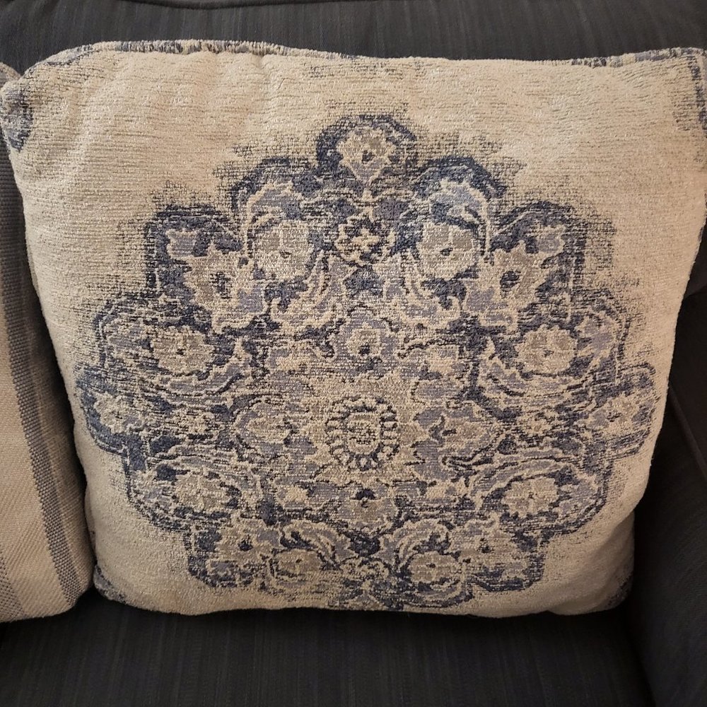 20X20 Pillow Covers (3)